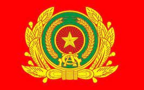  Lực lượng Công an xã Cẩm Bình tuần tra để bảo vệ cho bà con nhân dân những giấc ngủ bình yên, an toàn.