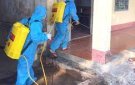 Triển khai vệ sinh môi trường, phun hóa chất chủ động phòng chống sốt xuất huyết tại xã Cẩm Bình năm 2022